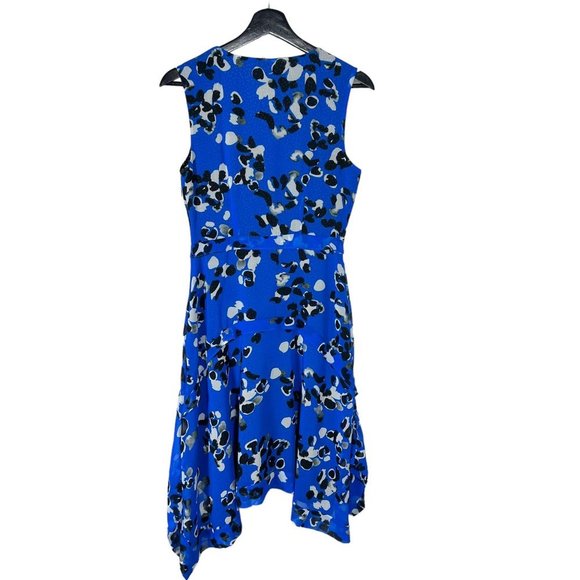 NWT CAbi Blue Collection Untamed Floral Sleeveless Sheath Knee Length Dress XS - Picture 4 of 11